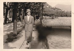 Photo Beautiful Woman in Fine Costume Fashion Snapshot -B 1959
