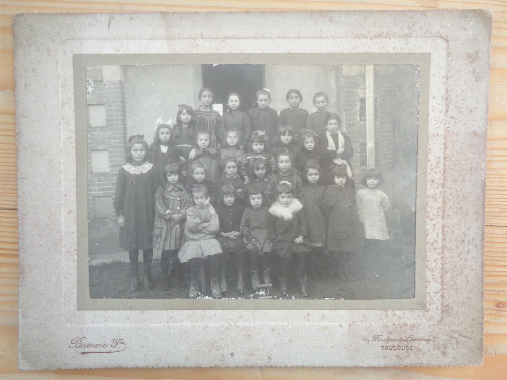 Vintage School Children Class Old School Photo Snapshot