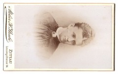 Photograph H. Strube, Zittau i. Sa., painting palette and monogram of the photographer
