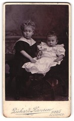 Photograph Richard Kansen, Sorö, young middle-class child in black dress un