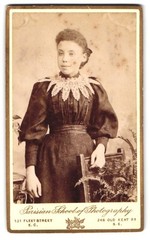 Photography Parisian School of Photography, London, Fleet Street 131, Portrait egg