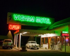 8×10 of Wigwam Motel, Route 66, Holbrook, Arizona. Free Shipping.