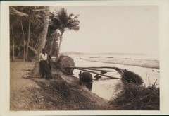 Photo Sri Lanka Ceylon, Beach Scene, Mother with Child, Circa 1880 – 10380925