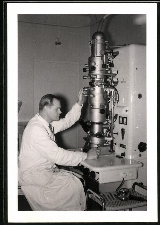 Photography Radiologist Operates Electron Microscope by Siemens Diana