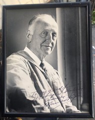SIGNED ca.1960 Portrait Photo of Beloved Artist MAURICE LOGAN, Painter Died 1977