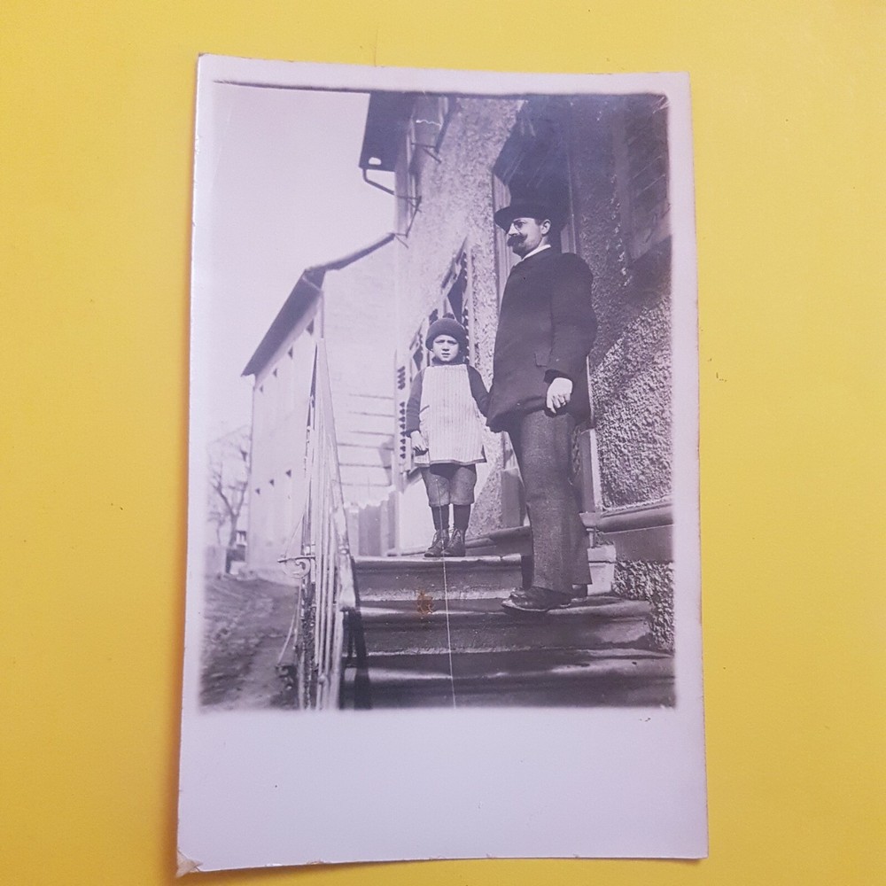 Photo Antique, Vintage, Father with Child, Girl, Man with Schnauzer