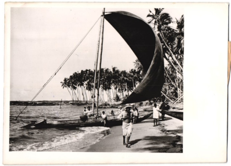 Photograph View Trincomali / Ceylon – Sri Lanka, English Fleet Base by