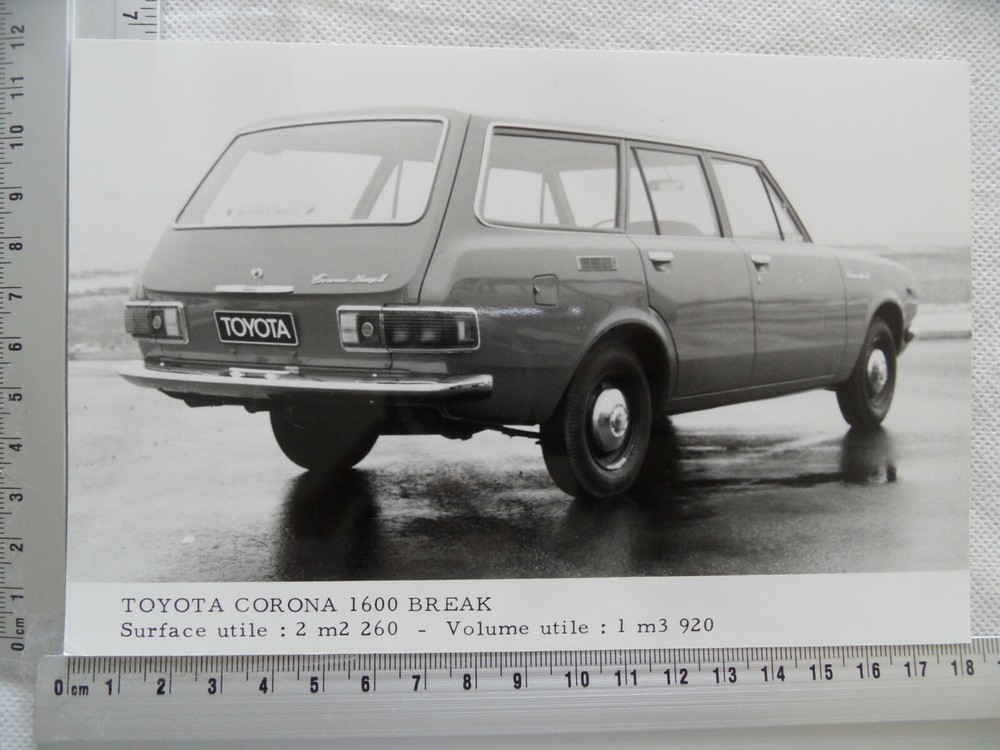 Photo Photography Photograph Toyota Corona 1600 Break SR720