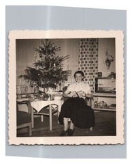 Trier 1954 – Christmas Radio & Photo of Wehrmacht Soldier – Old Photo 1950s