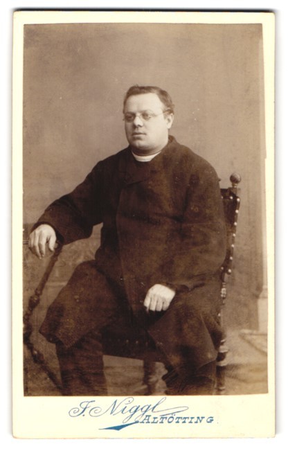 Photograph J. Niggl, Altötting, obese clergyman with glasses