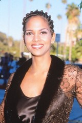 Slide Halle Berry Celebrity Photo Agency 1998 KB Format Photographer P9-27-5-2