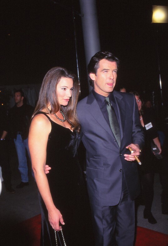 Dia Pierce Brosnan and Keely Shaye Smith 1997 KB Format Photographer P14-27-5-3